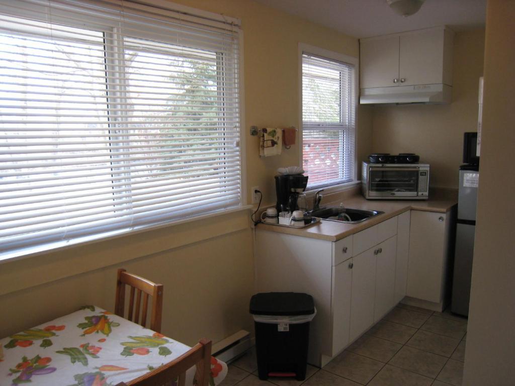 Johnny'S Motel Grand Forks Kamer foto